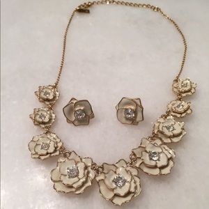 ♠️ Kate Spade necklace & earring set ♠️
